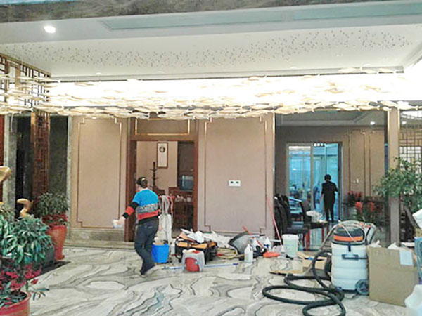 地毯清洗與保養小技巧